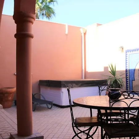 Bradia, 2 Couple Only Au Village Naturiste Riád