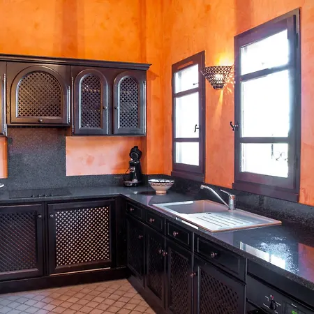 Bradia, 2 Couple Only Au Village Naturiste Agde