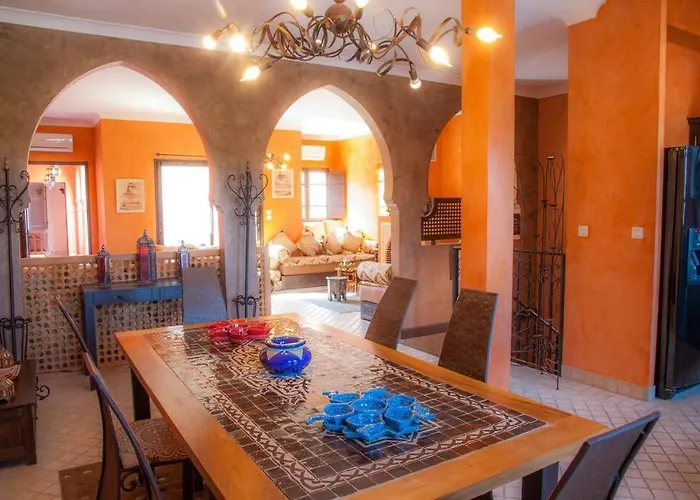 Bradia, 2 Couple Only Au Village Naturiste アグド