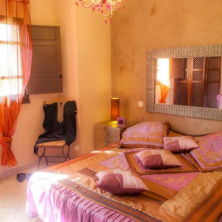 Bradia, 2 Couple Only Au Village Naturiste